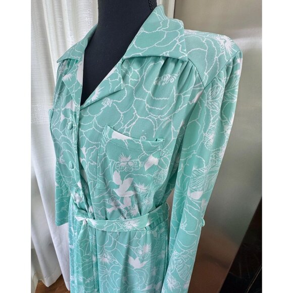 Vintage 80s shirtdress, mint green, white floral, Sears Canada, sewn-in belt tie - Picture 3 of 9